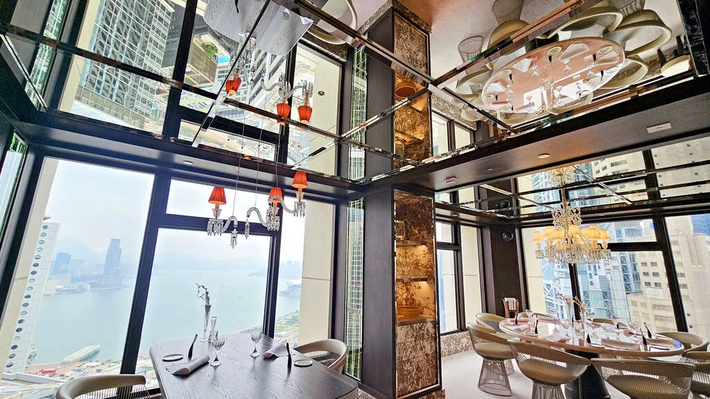 Cristal Room by Anne-Sophie Pic